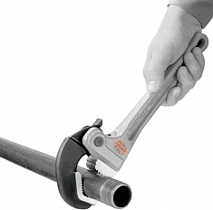 Эксплуатация алюминиевого трубного ключа Халилова Ridgid Aluminum RapidGrip 14"